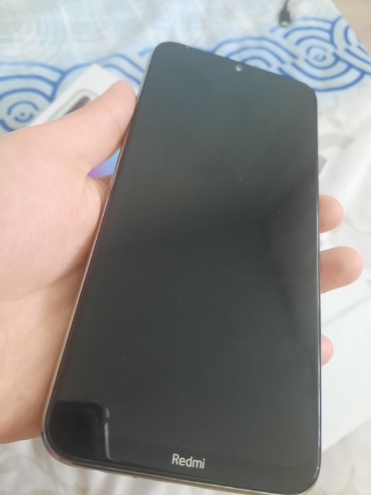 Redmi note 8 moonlight white 4/64Gb