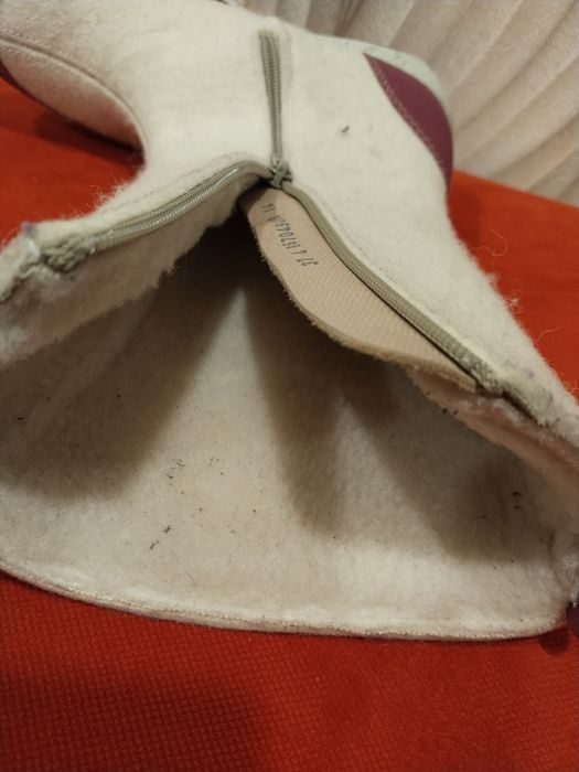 Продаются валенки 37 размер.