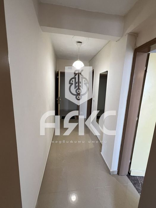 Дава се под наем Двустаен апартамент в София, Зона Б-18 - 50 кв.м за 459 € - Снимка #4