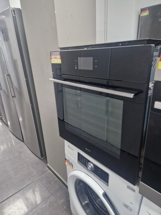 Фурна за вграждане Gram A+ 72 литра