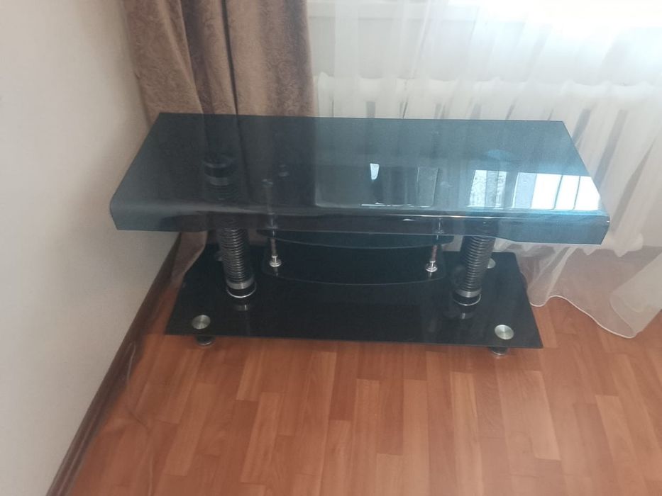 Подставка под телевизор / ТВ тумба