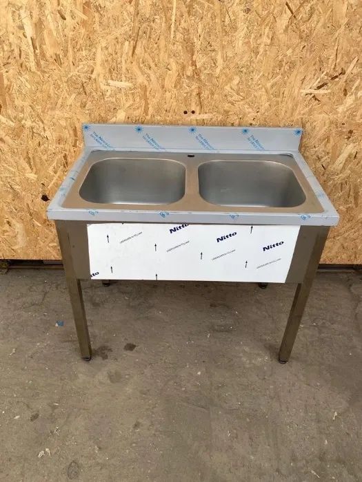 Mobilier horeca / mese de inox / hote de inox / spalator de inox