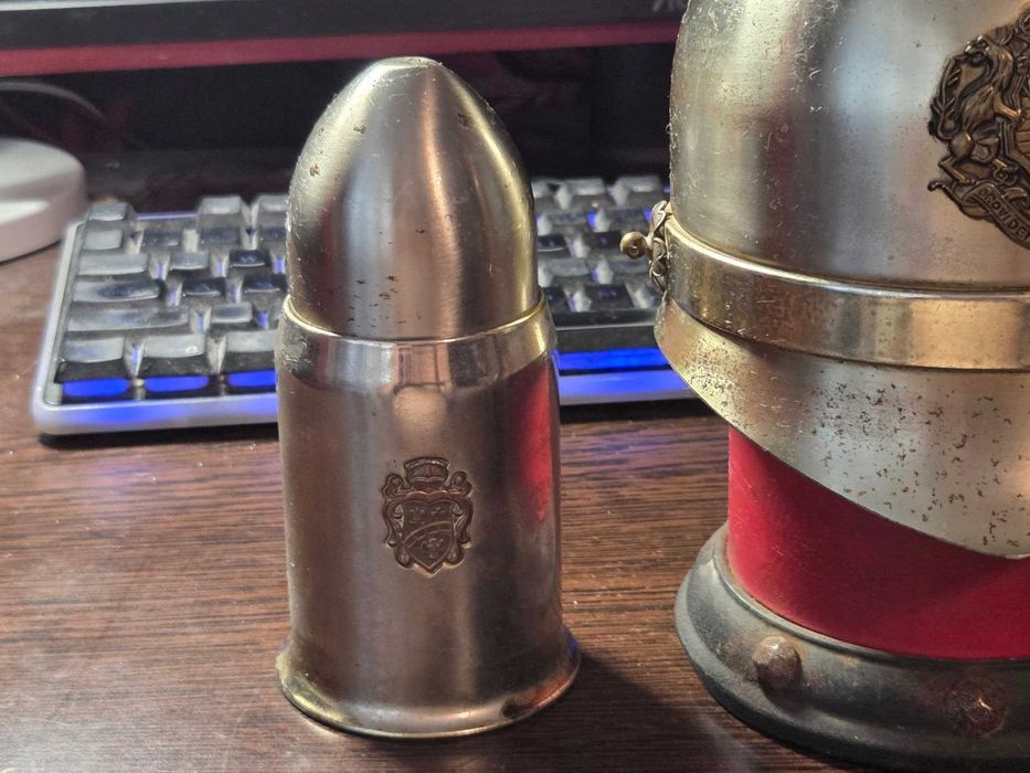 Suport tigari in forma de casca prusaca