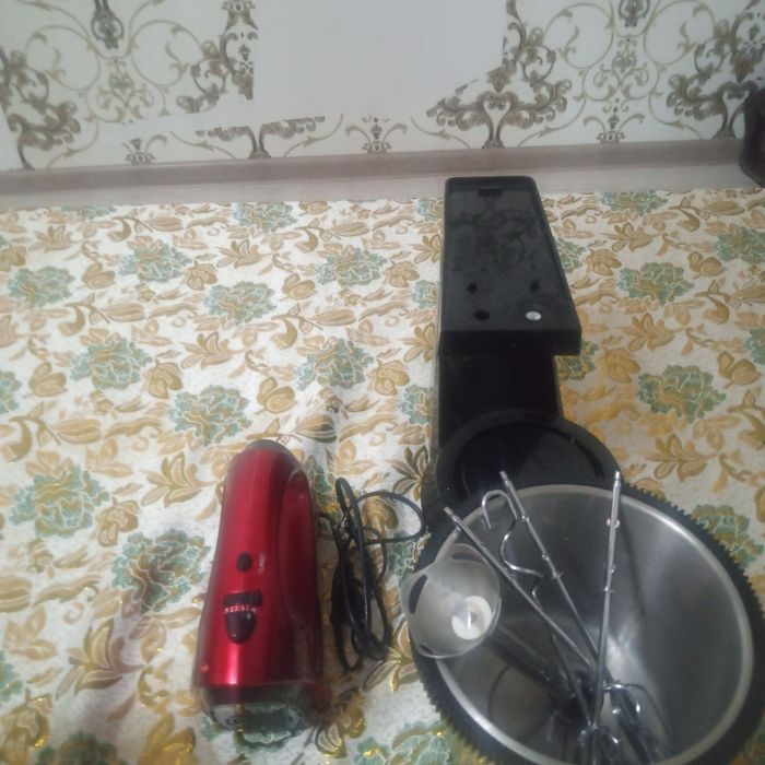 Миксер сотилади срочна