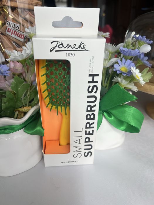 Масажная расческа Janeke