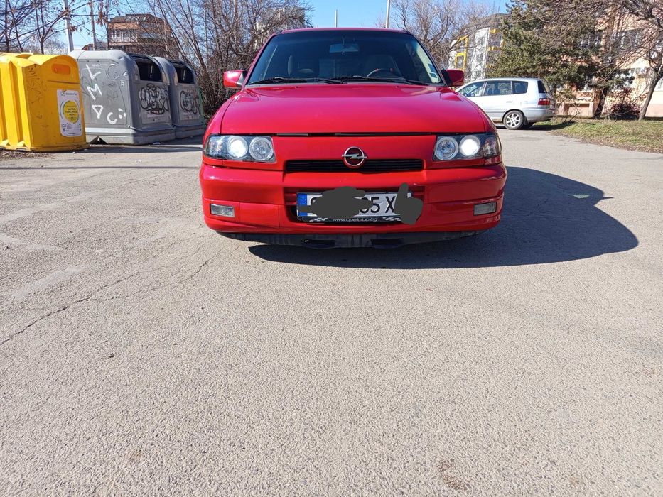 Опел Астра GSI 1.8 16v 125 к.с