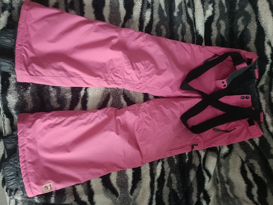 Pantaloni schi mărimea 152