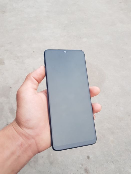 Redmi 12C va Redmi Note8 lar sotiladi