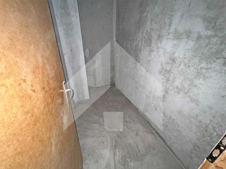 Продава се Четиристаен апартамент в Нови пазар - 113 кв.м за 451 €/кв.м - Снимка #13