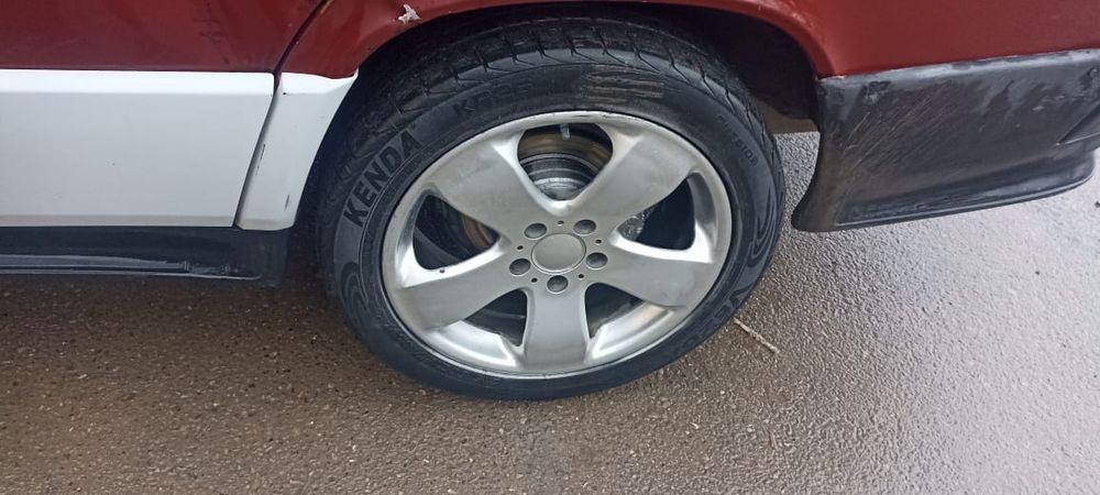 Балон Мерседес R 17