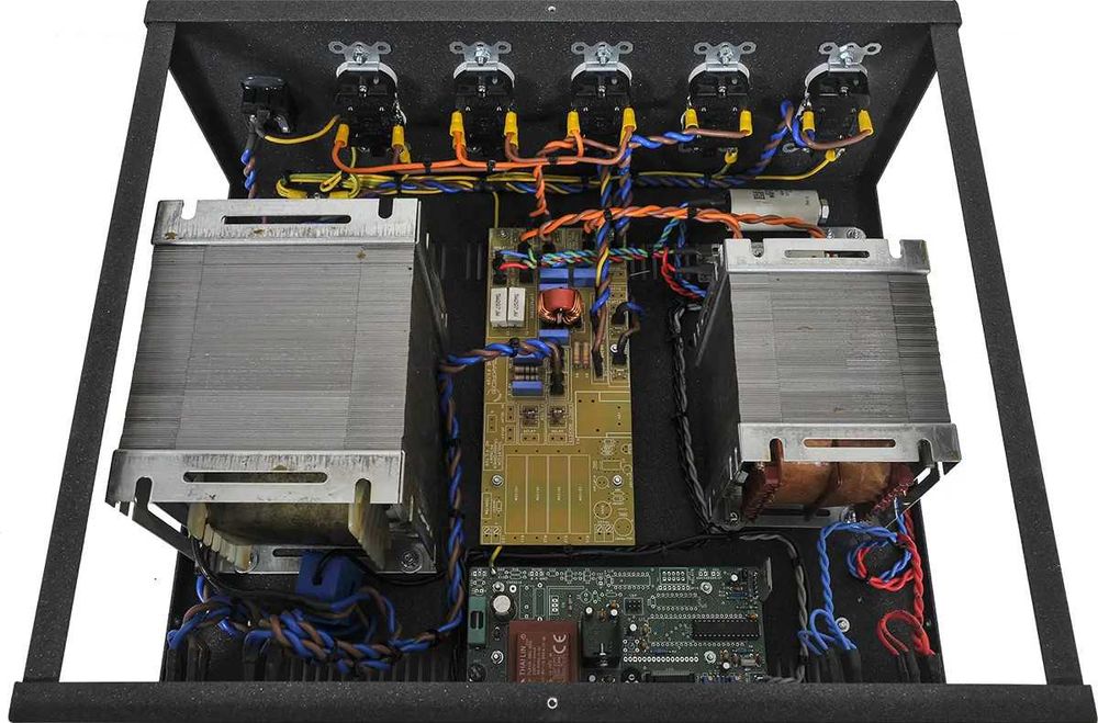 Line Conditioner, Distribuitor Si Filtru rețea Tsakiridis, 10 prize