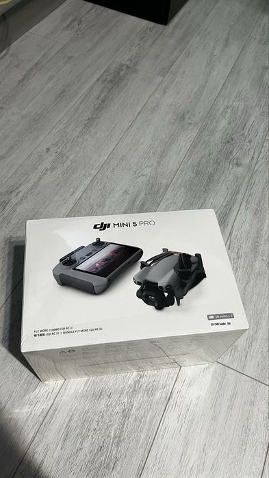 Drona profesionala de filmat dji mini 5 pro fly more combo