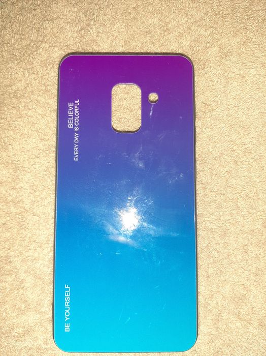 Чехлы на телефоны