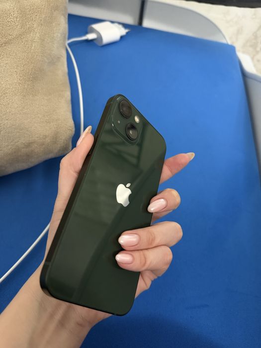 iphone 13,б/у 128gb,зеленый