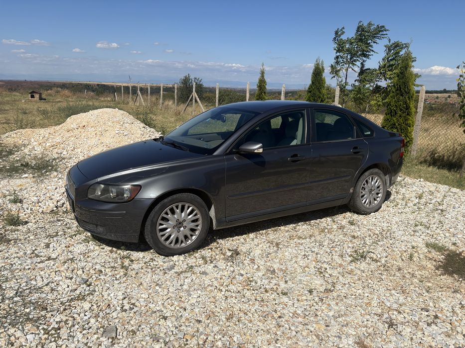 Volvo S40 на части