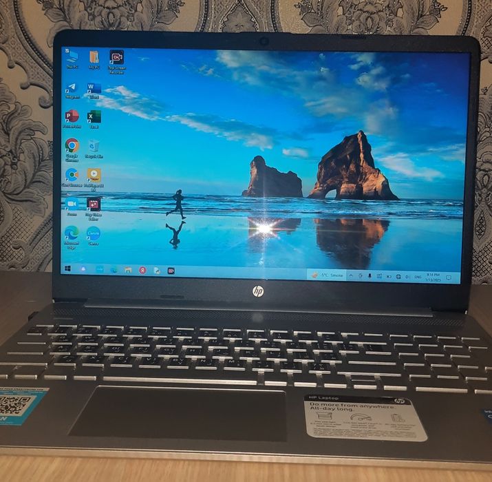 Sensorli HP noutbuk, Windows 10