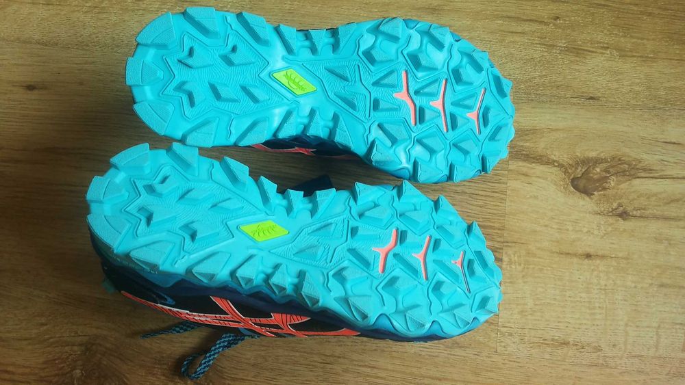 ASICS Gel-FujiTrabuco 7 G-TX GORE-TEX размер EUR 37,5 водонепромокаеми
