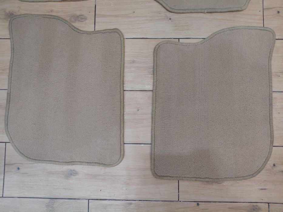 Оригинал летний полик на ауди а6 с4