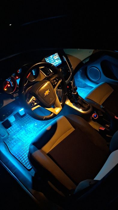 Vând Chevrolet Cruze