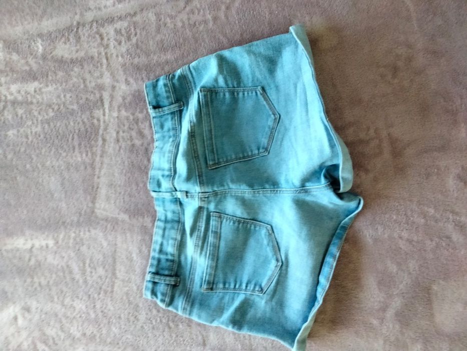 Pantaloni scurti  fete