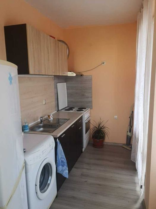 Дава се под наем Двустаен апартамент в Бургас, Меден рудник - зона А - 60 кв.м за 127.5 € - Снимка #2