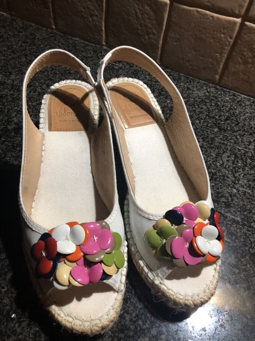 Стилни дамски обувки Vidorreta