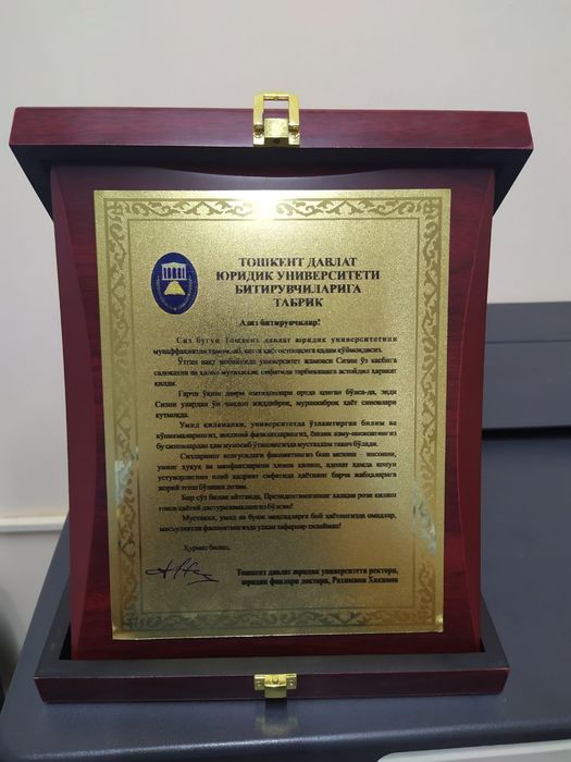 Уф печать,  ручки беджики ежедневник термос флешки