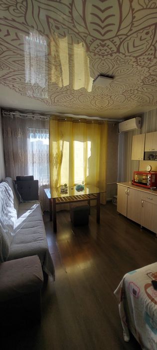 2/4/4. Дом бывшее общежитие, 34 м². Яшнабад р-н, улица Джакурганская.
