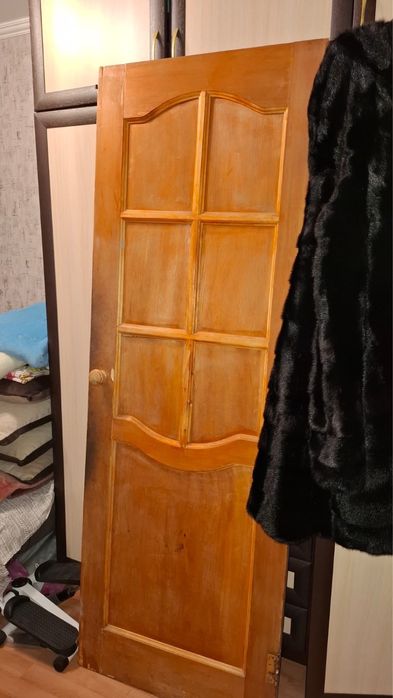 Продам железную дверь