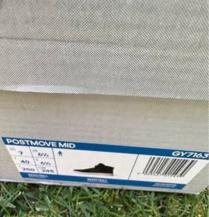 Adidas Sportswear - Pantofi sport mid-high nou, mărime 40