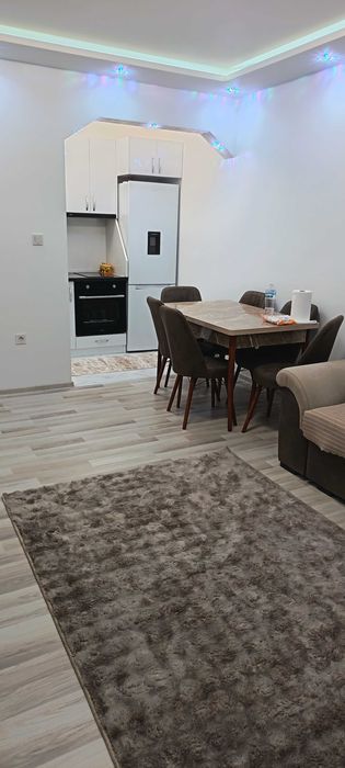 Апартамент Обзаведен