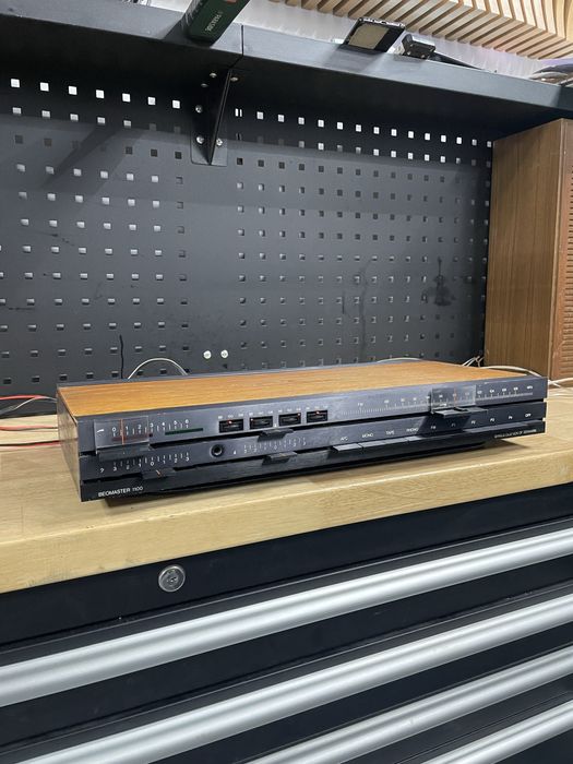 Bang olufsen beomaster 1100 amplificator vintage 2x22w amplituner