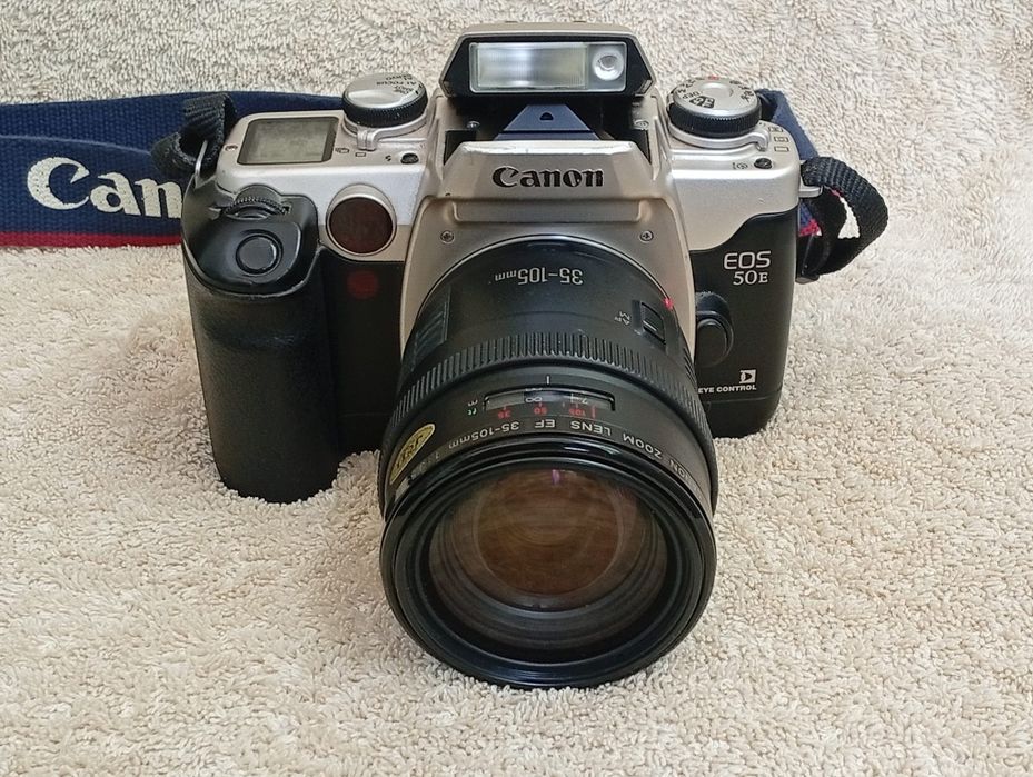 Aparat foto Canon EOS 50E