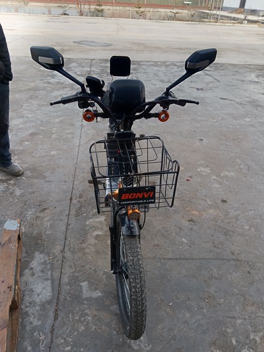 Skutr sotlad airochna