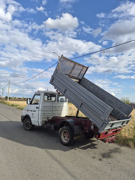 Vand camioneta iveco