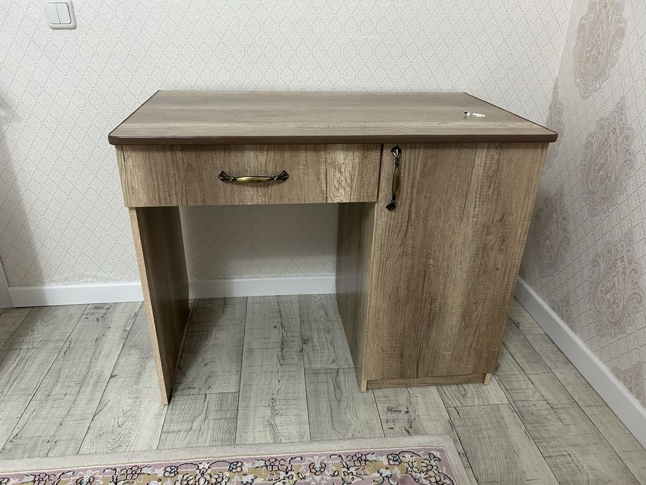 Парта для уроков