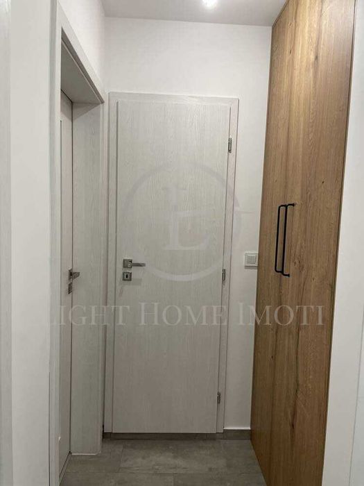 Продава се Тристаен апартамент в Пловдив, Кючук Париж - 100 кв.м за 1092 €/кв.м - Снимка #10