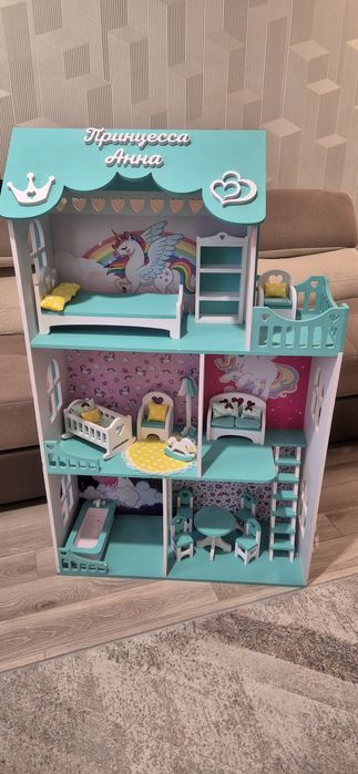 Игровой кукольный домик