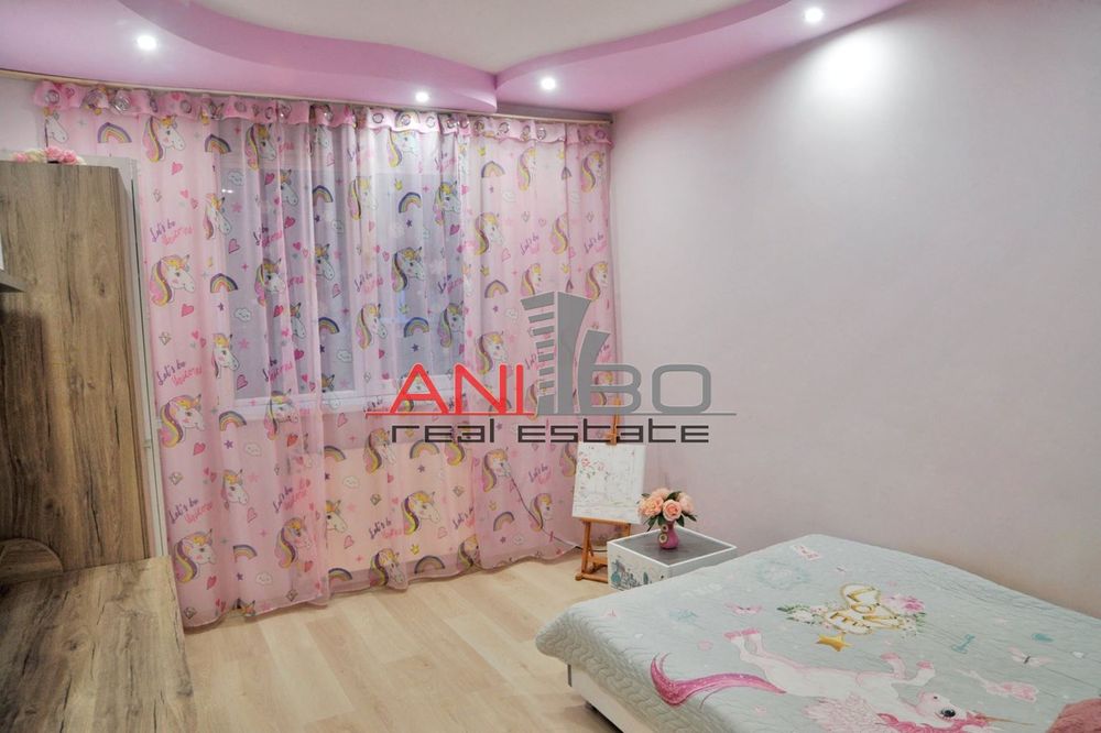 Продава се Четиристаен апартамент в Варна, Зимно кино Тракия - 96 кв.м за 1719 €/кв.м - Снимка #3