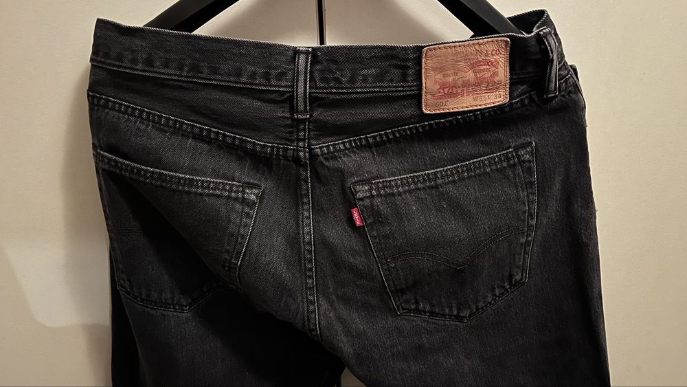 Levis 36/34 Regular