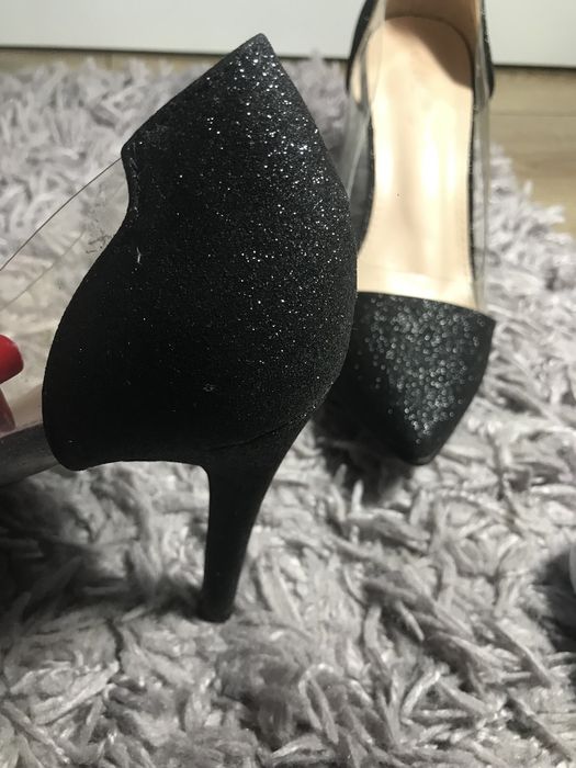 Pantofi negrii cu sclipici