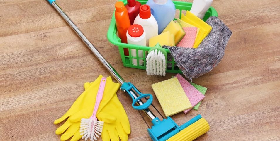 Почистване в апартамент, офис, къща Уборка чистка Cleaning service