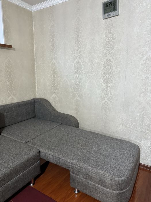 Срочно продается раздвижной диван