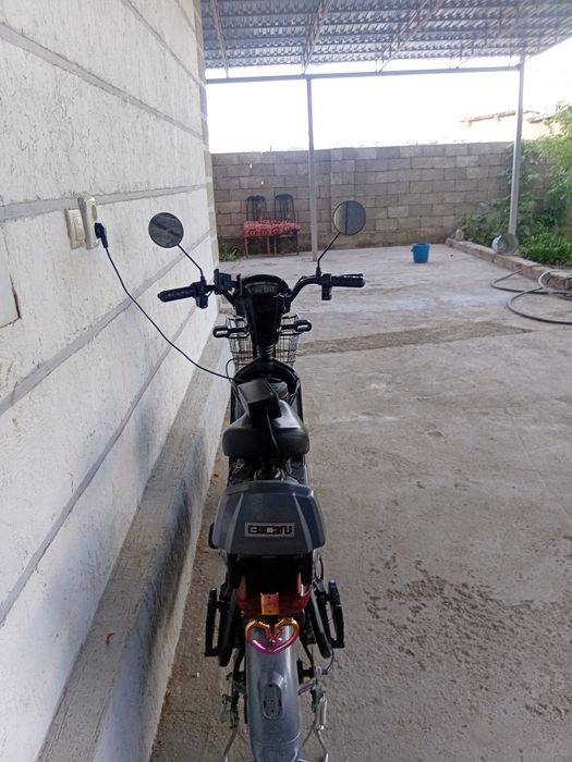 Электроскутер ск8 новый