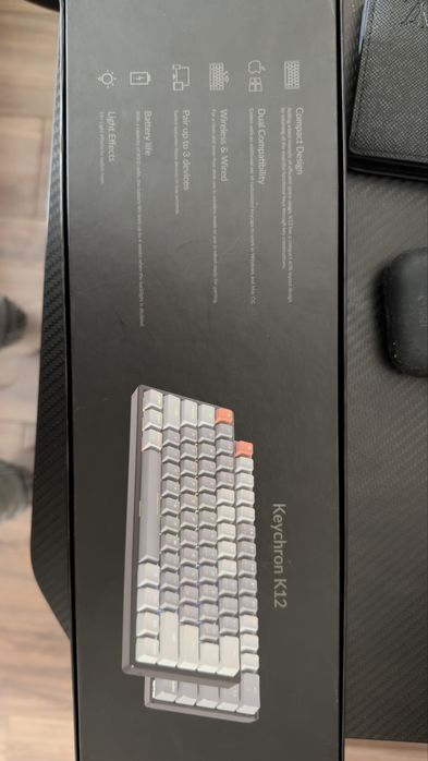 Keychron K12 wireless / Bluetooth