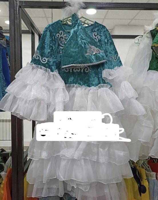 Национальный костюм для девочки.