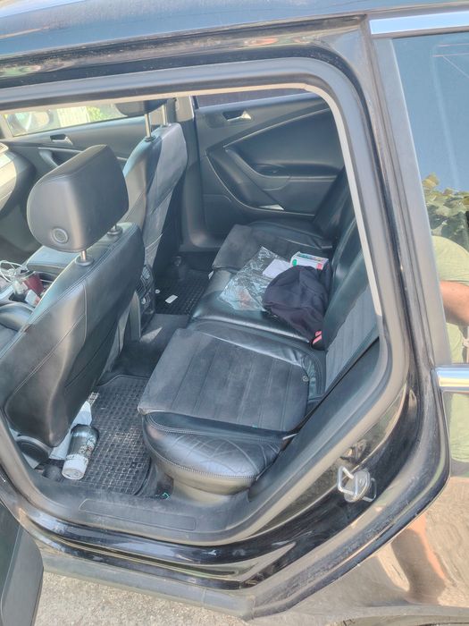 Vând Volskwagen Passat B6