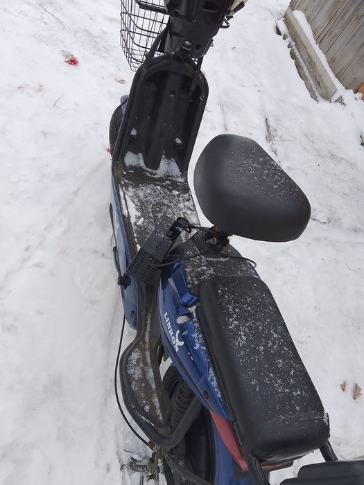 Продам электроскутер на ходу