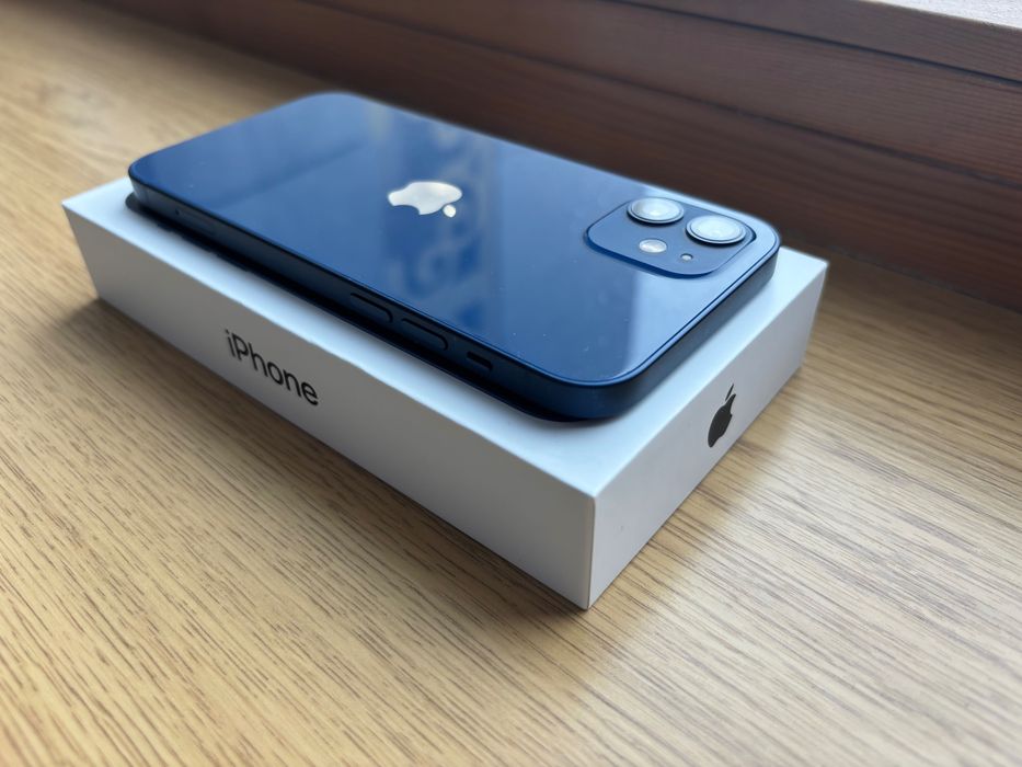 iPhone 12 64GB Blue