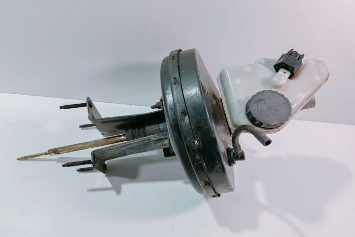 Tulumba Frana  cu pompa centrala 2S712B195CD Ford Mondeo MK3 (facelif